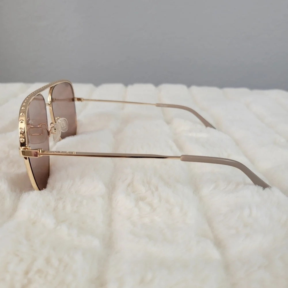QUAY // ltd ed rivet detail gold frames with tan lenses aviator sunglass…